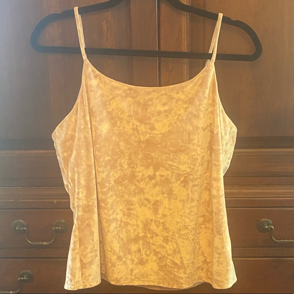Dreamy, velvety tank top